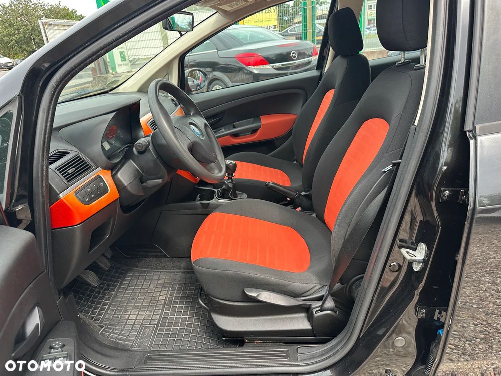 Fiat Grande Punto 1.4 8V Speed - 13