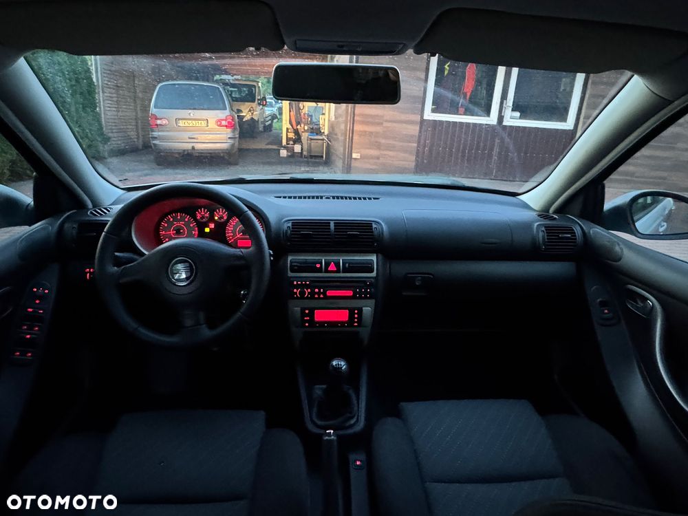 Seat Leon 1.6 Stella - 8