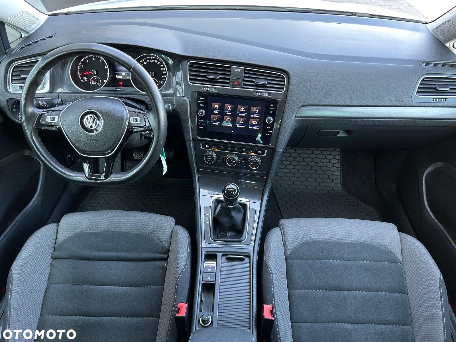 Volkswagen Golf VII 1.5 TSI BMT Evo Comfortline - 4