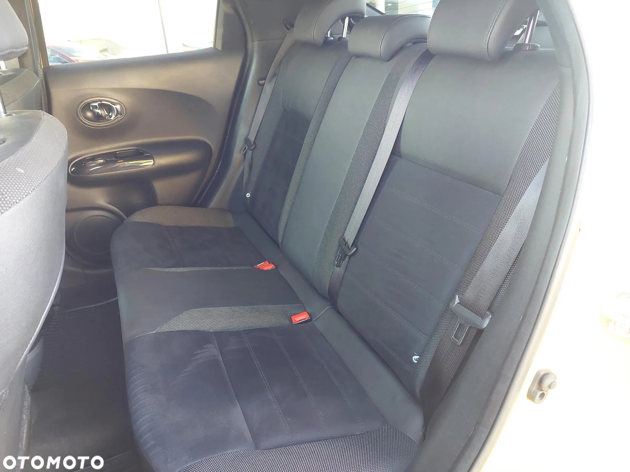 Nissan Juke 1.6 N-Connecta Xtronic EU6 - 16
