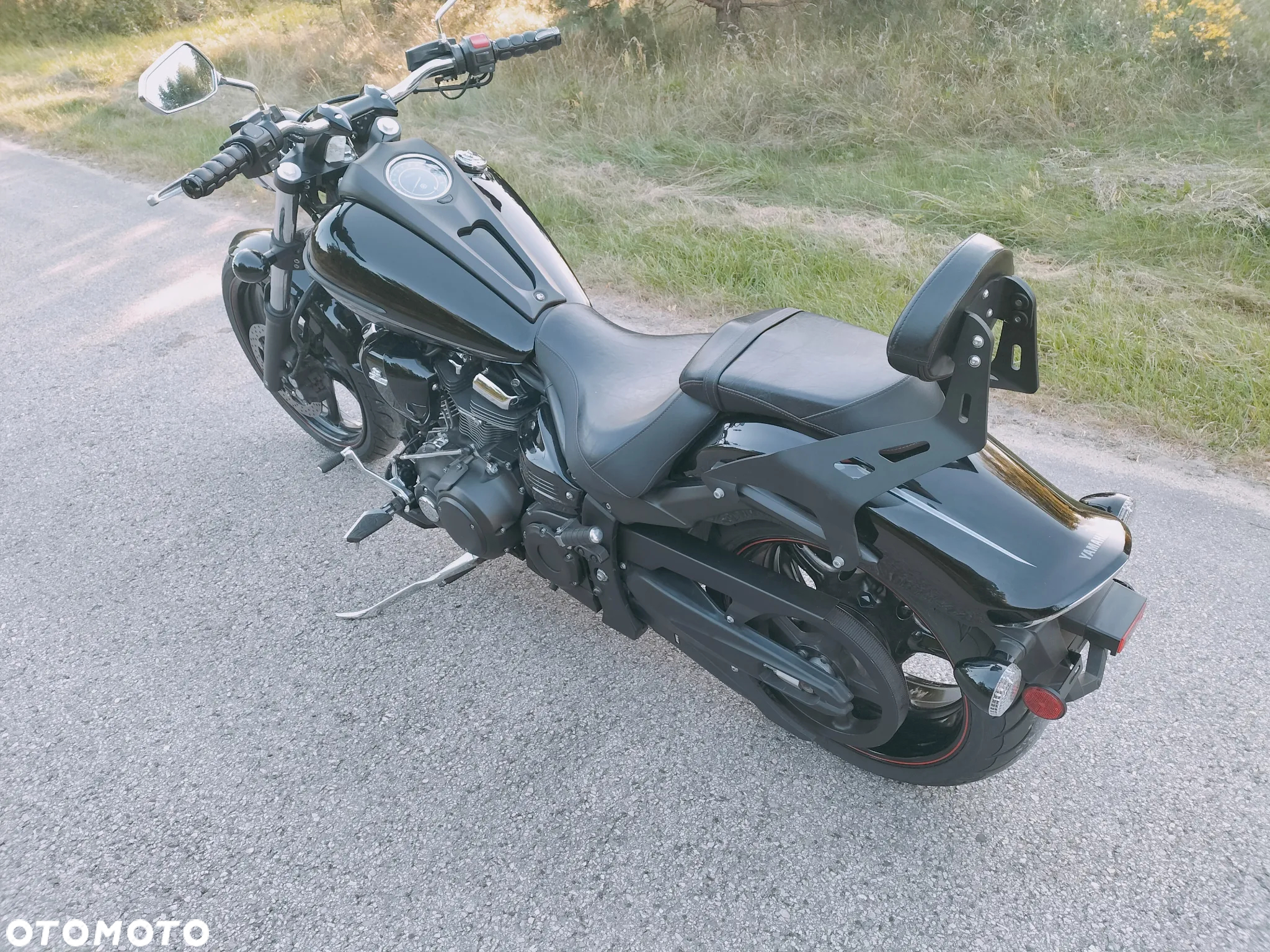 Yamaha Raider - 12