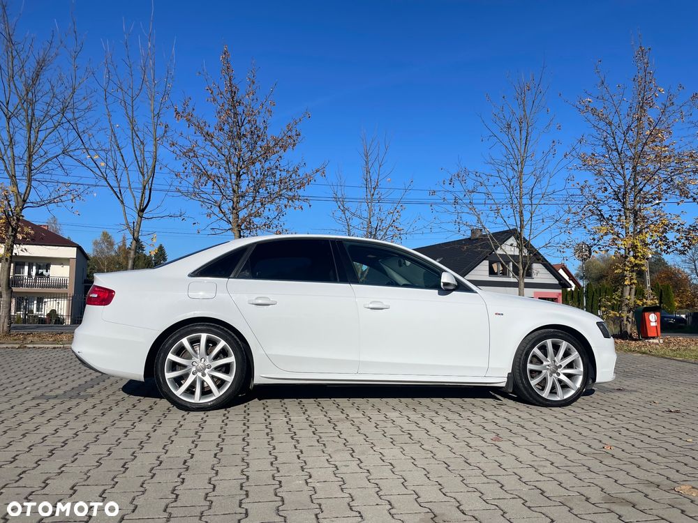 Audi A4 Limousine - 3