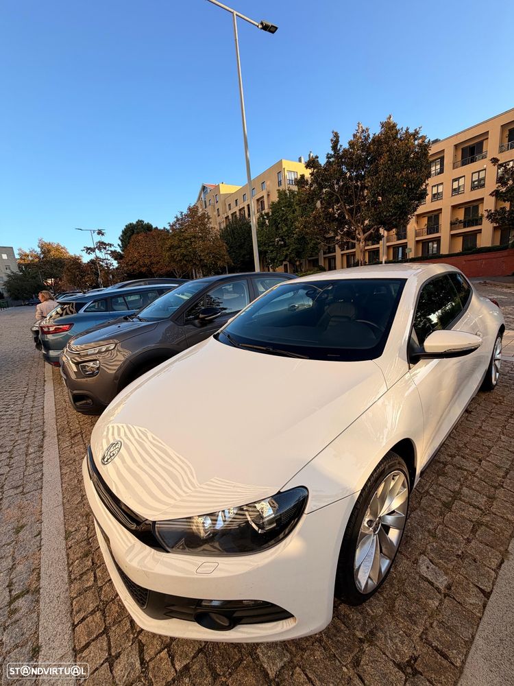 VW Scirocco 2.0 TDI GTD - 2