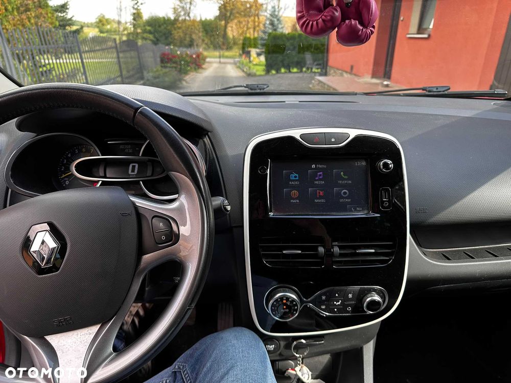 Renault Clio - 7