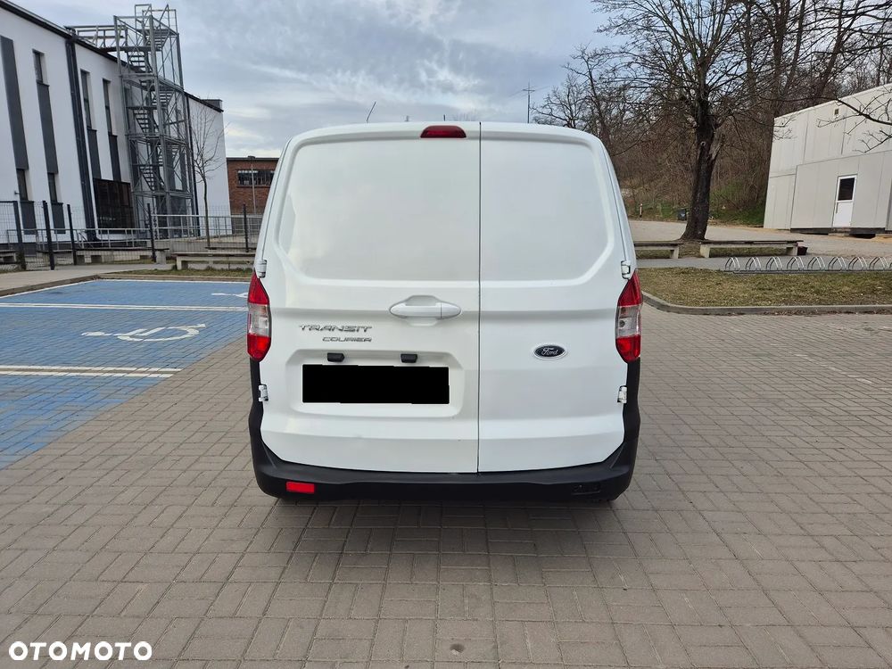 Ford TRNSIT COURIER - 6