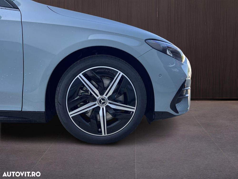Mercedes-Benz CLA 250+ Coupe - 15