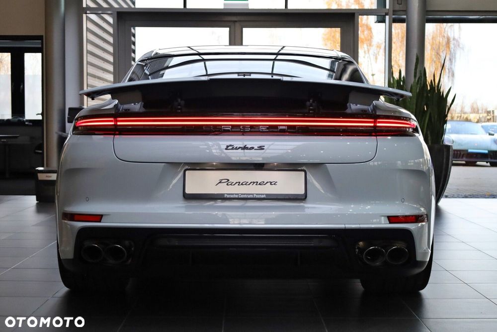 Porsche Panamera - 7