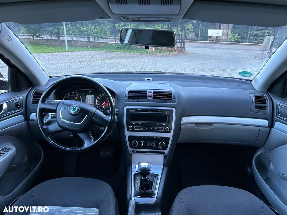Skoda Octavia 1.2 TSI DSG IMPULS EDITION - 10