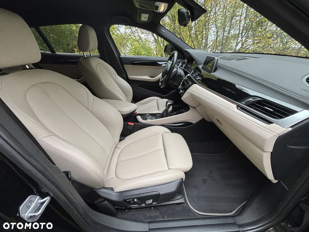 BMW X2 - 16