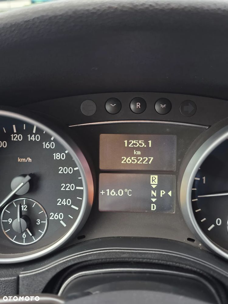 Mercedes-Benz ML - 38