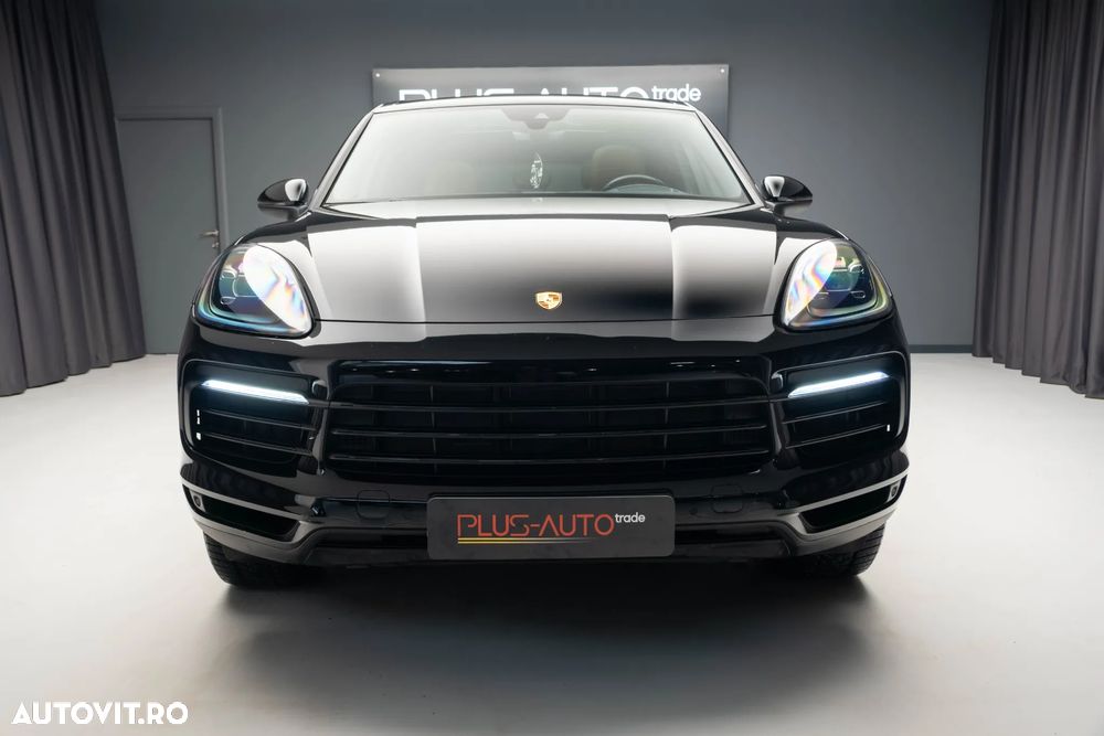 Porsche Cayenne - 3