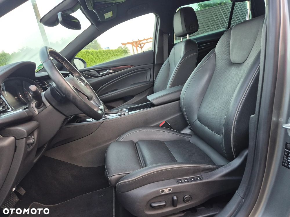 Opel Insignia - 39