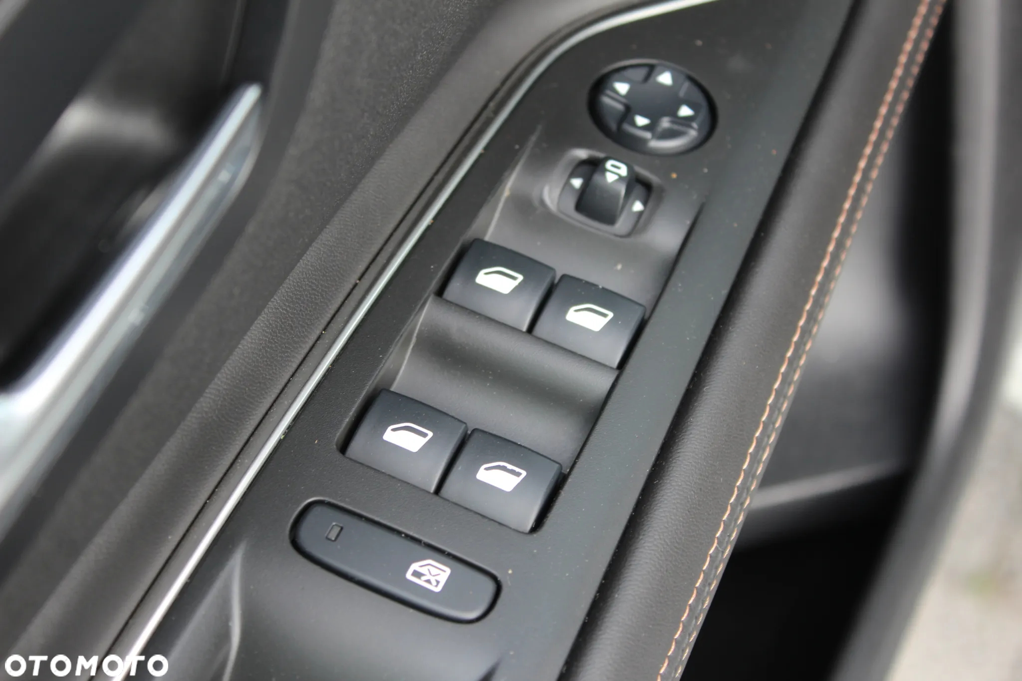 Peugeot 3008 BlueHDi 180 Stop & Start EAT8 GT - 12