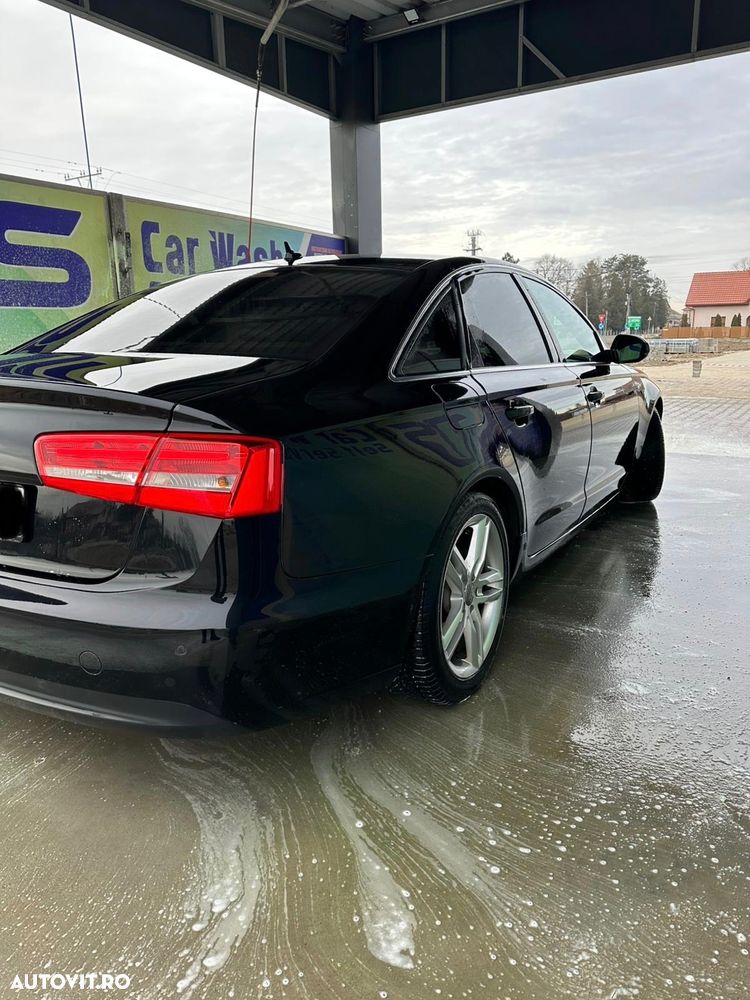 Audi A6 - 6