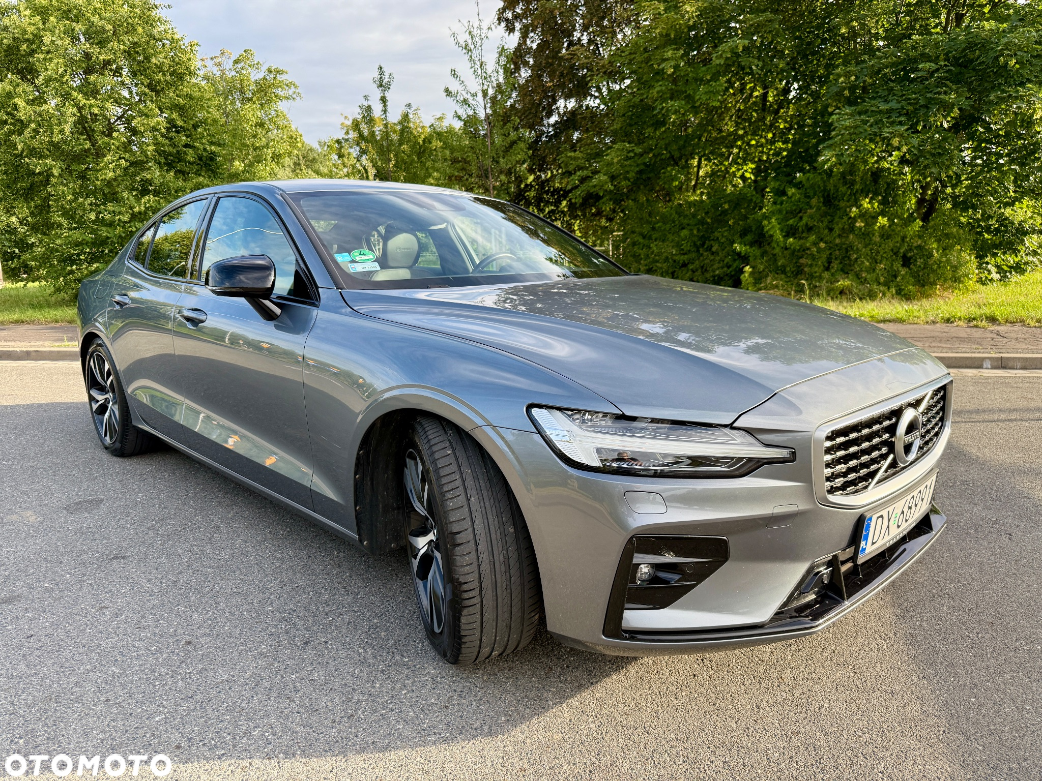 Volvo S60 T5 R-Design - 2