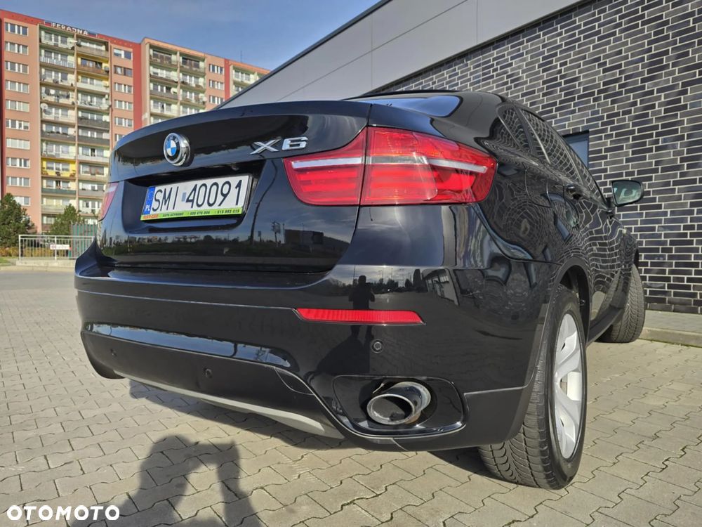 BMW X6 35i xDrive - 9