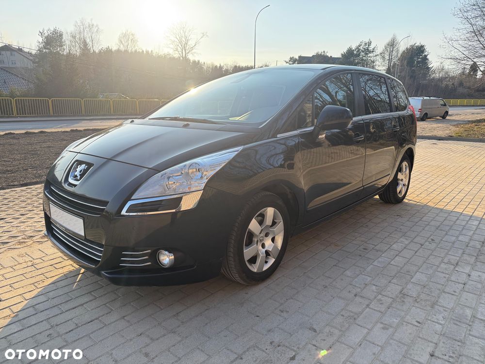 Peugeot 5008 - 1