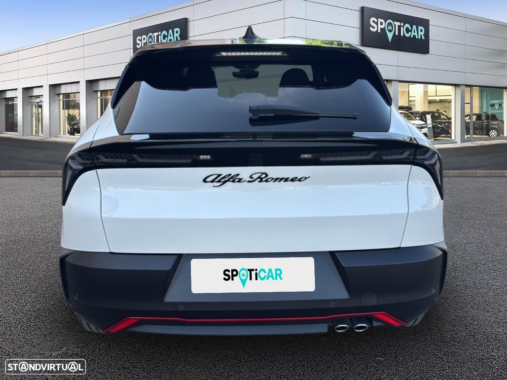Alfa Romeo Junior 1.2 Speciale eDCT6 - 5