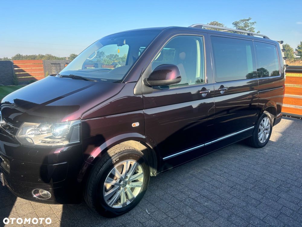 Volkswagen Multivan - 1