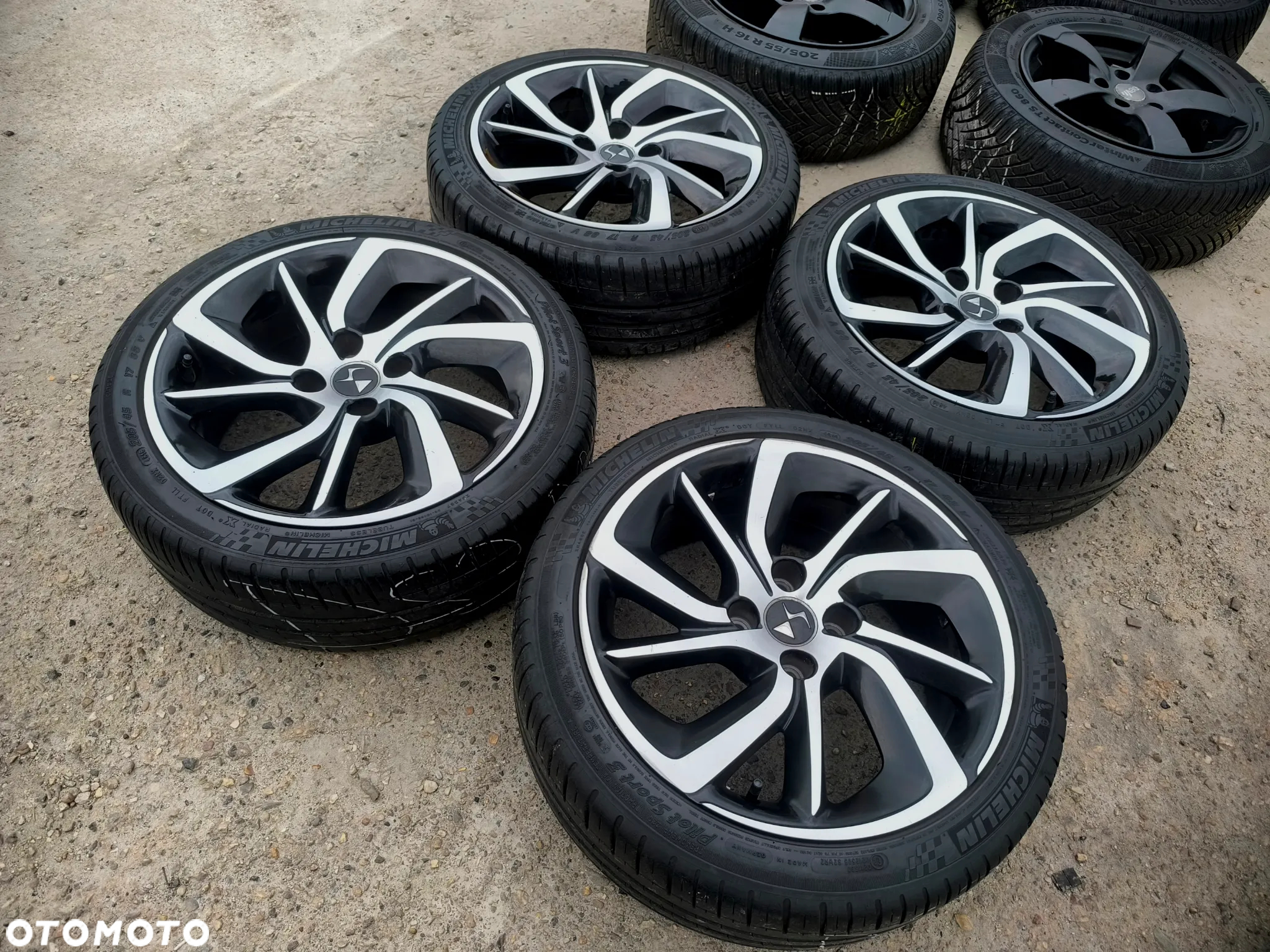 4x108 Felgi Aluminiowe Alufelgi 17 Koła Letnie Lato CITROEN C3 AIRCROSS C3 PICASSO C3 PLURIEL DS3 PEUGEOT 208 207 301 6mm Legnica ALU-RAD 205/45 - 3