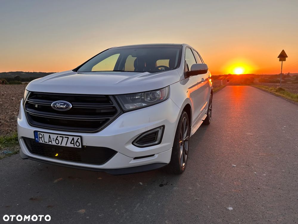 Ford Edge - 2
