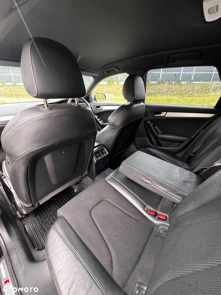 Audi A4 Avant 2.0 TDI DPF clean diesel multitronic Ambiente - 22
