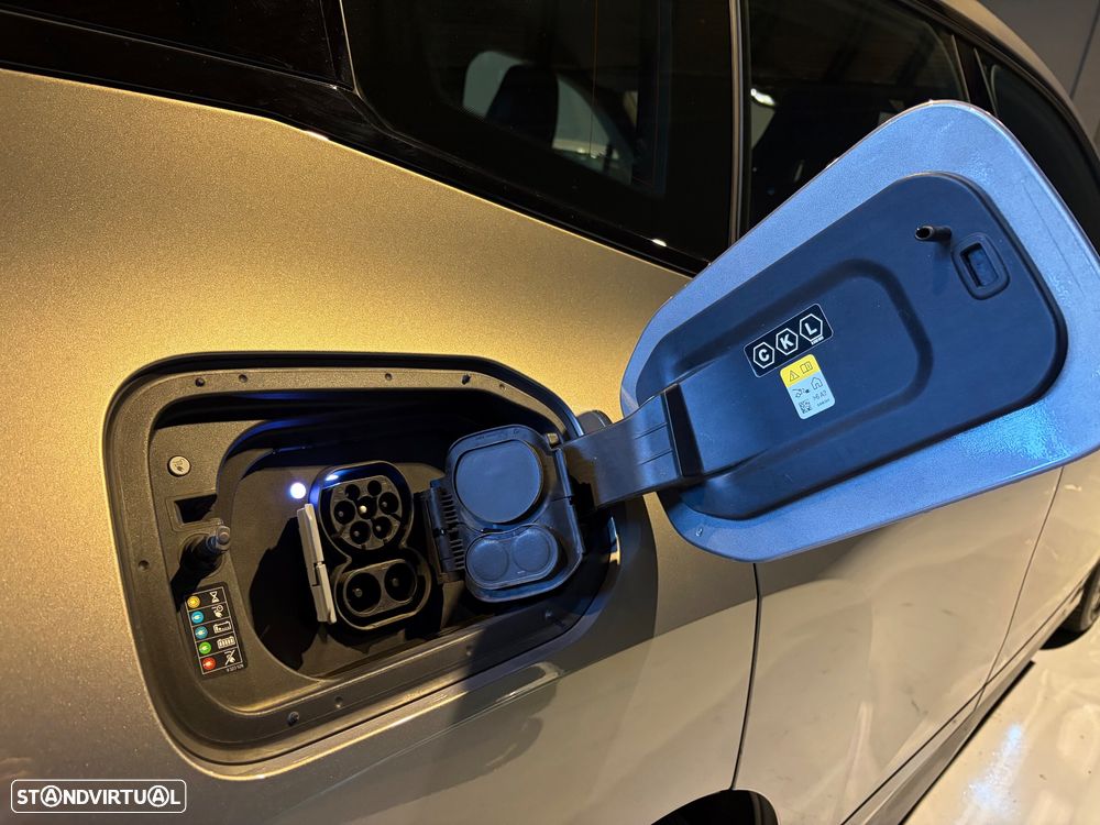 BMW iX xDrive40 - 27