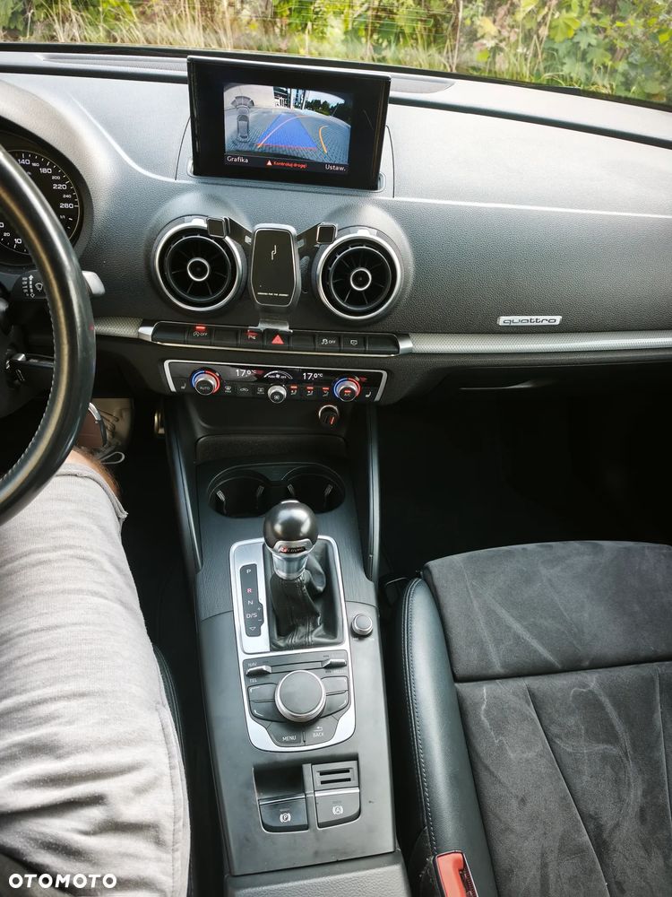 Audi A3 Sportback 2.0 TDI (clean diesel) quattro S tronic Ambiente - 28
