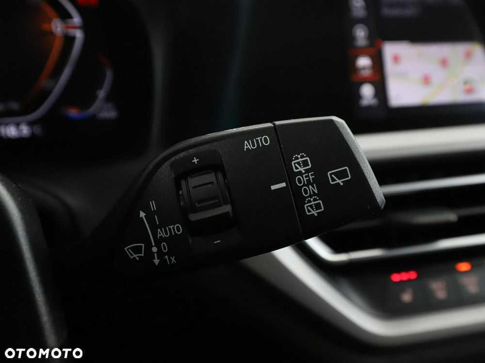 BMW Seria 3 320d xDrive MHEV Advantage - 34
