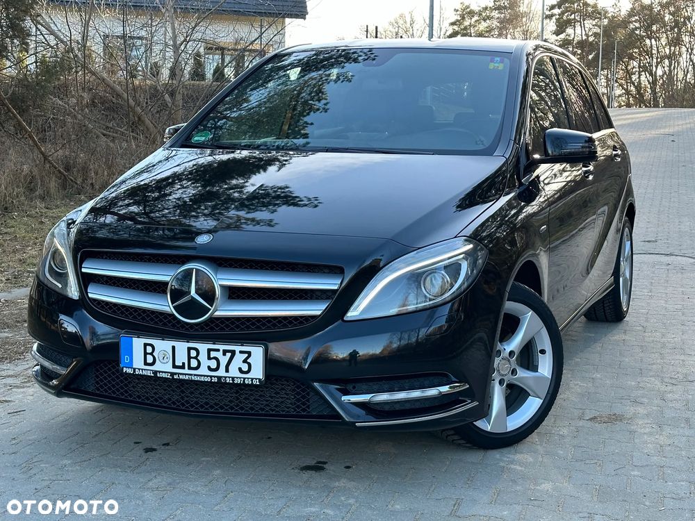 Mercedes-Benz Klasa B 180 CDI (BlueEFFICIENCY) - 2