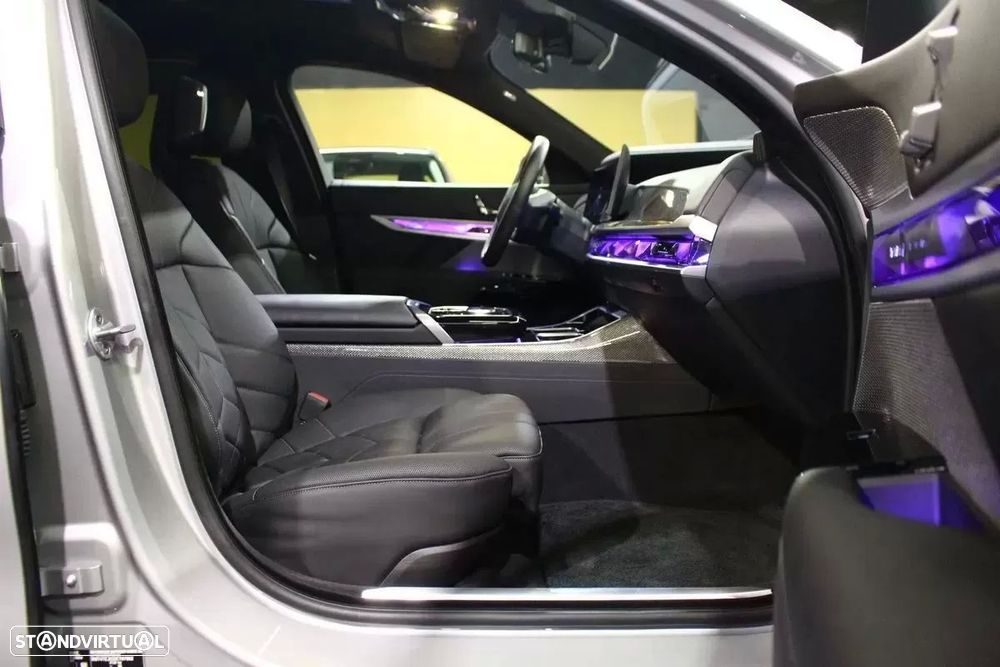 BMW i7 eDrive50 - 17