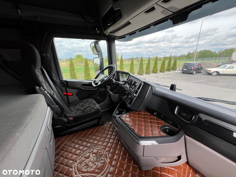 Scania R450 / ACC / WYSOKA KABINA / RETARDER / KLIMA POSTOJOWA / ZABUDOWY / 2020 / SUPER STAN - 23