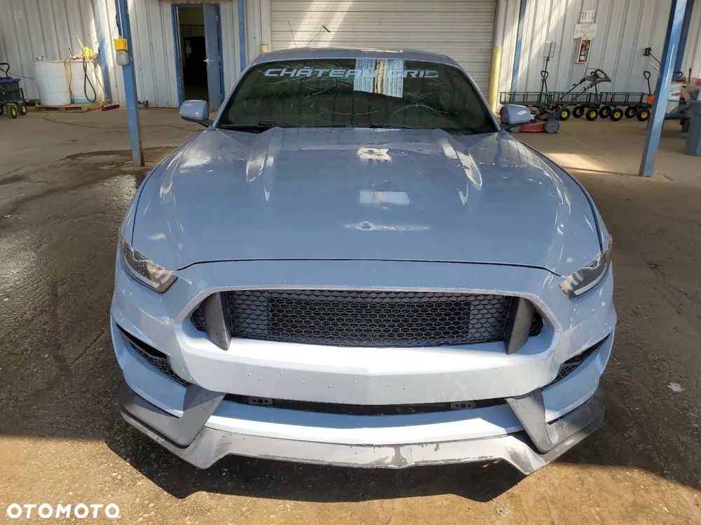 Ford Mustang 3.7 V6 - 5