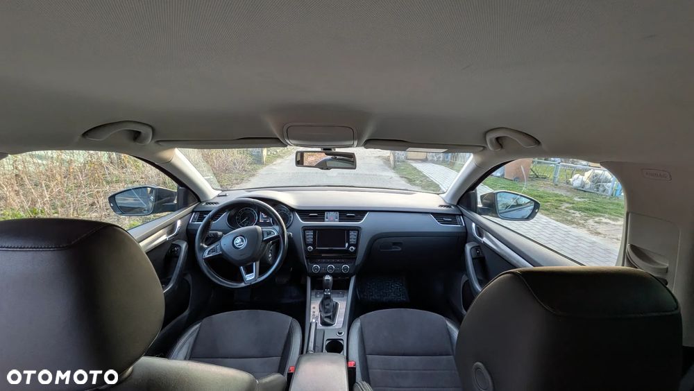 Skoda Octavia Scout 2.0 TDI 4x4 DSG - 10