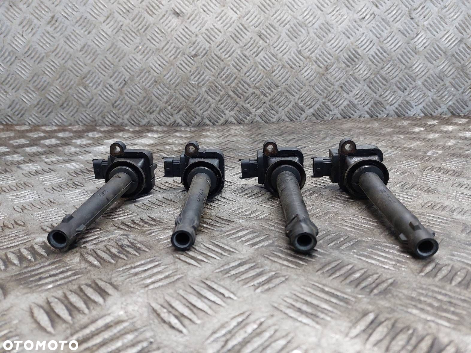 CEWKA ZAPŁONOWA KOMPLET NISSAN MICRA K11 1.0 16V 224481F700 0221504017 - 2