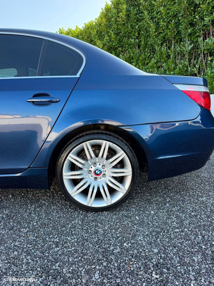 BMW 520 dA Sport - 14