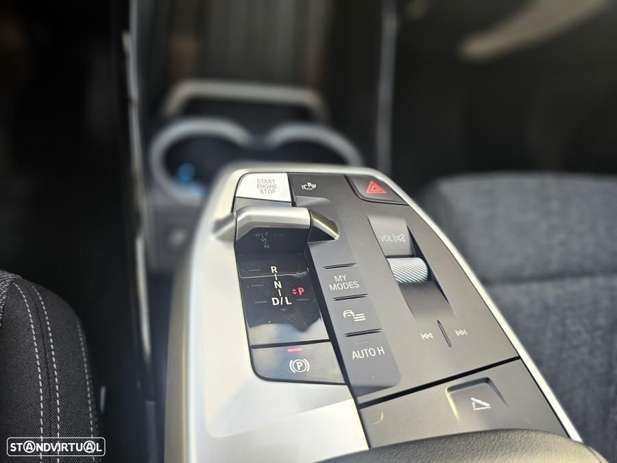 BMW X1 xDrive25e - 26