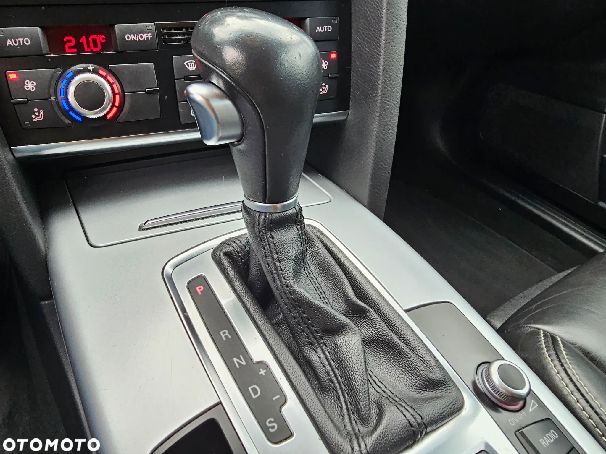 Audi A6 Avant 2.0 TDI DPF multitronic - 19