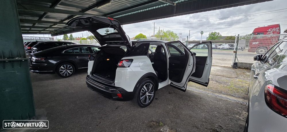 Peugeot 3008 1.6 Hybrid Allure e-EAT8 - 35