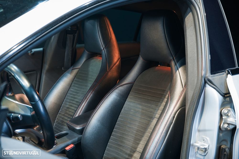 Mercedes-Benz CLA 200 d Shooting Brake AMG Line - 13