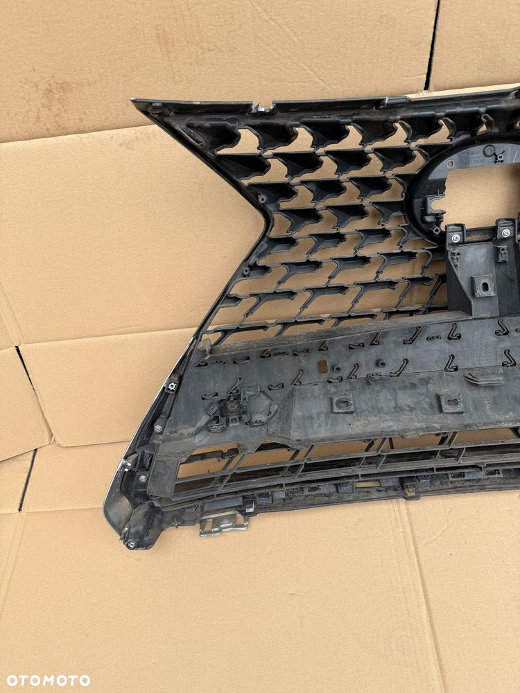 ATRAPA GRIL GRILL LEXUS UX 18- - 9