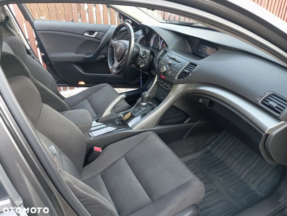 Honda Accord 2.0 Executive - 5
