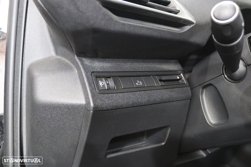 Peugeot 3008 PureTech 130 Stop & Start GPF EAT8 Allure Business-Pack - 11