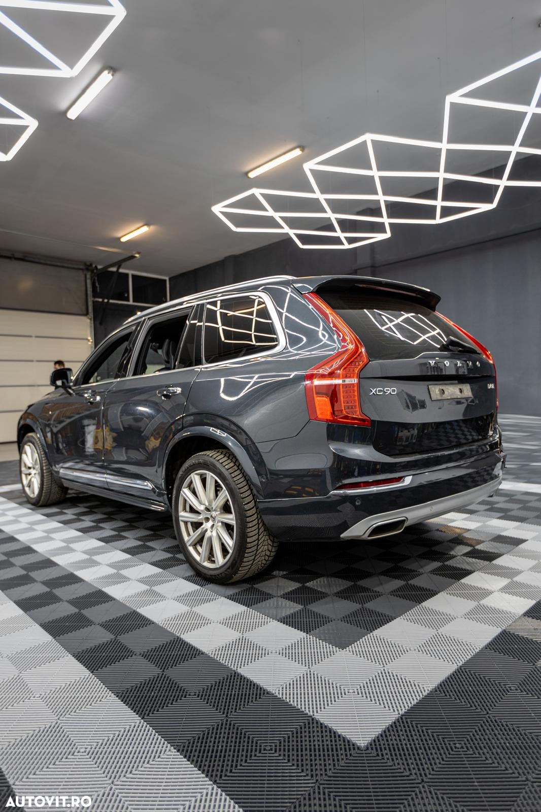 Volvo XC 90 D5 AWD Inscription - 6