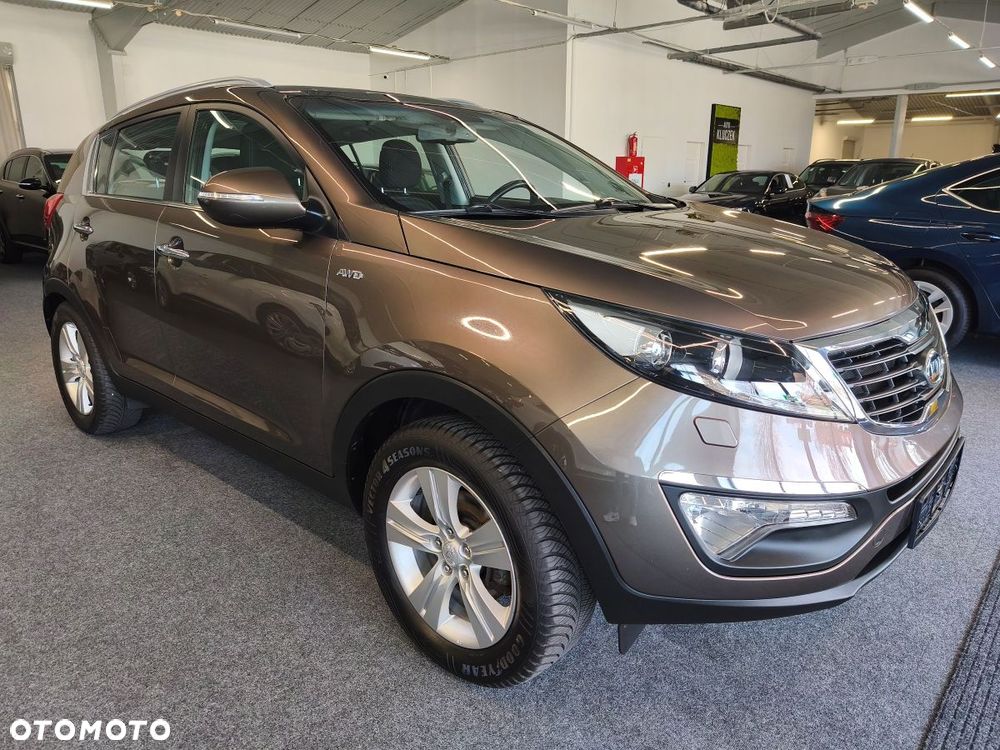 Kia Sportage 2.0 CVVT 4WD Vision - 3