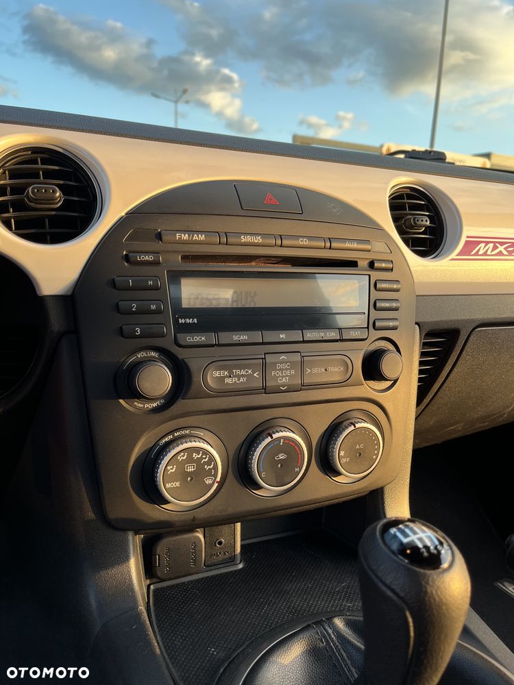 Mazda MX-5 - 24