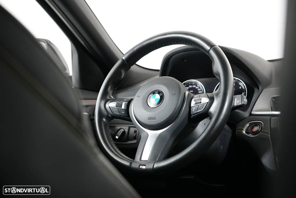 BMW X2 16 d sDrive Auto Pack M - 38