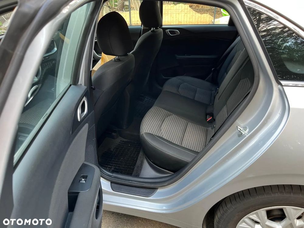 Kia Ceed 1.0 T-GDI M - 24