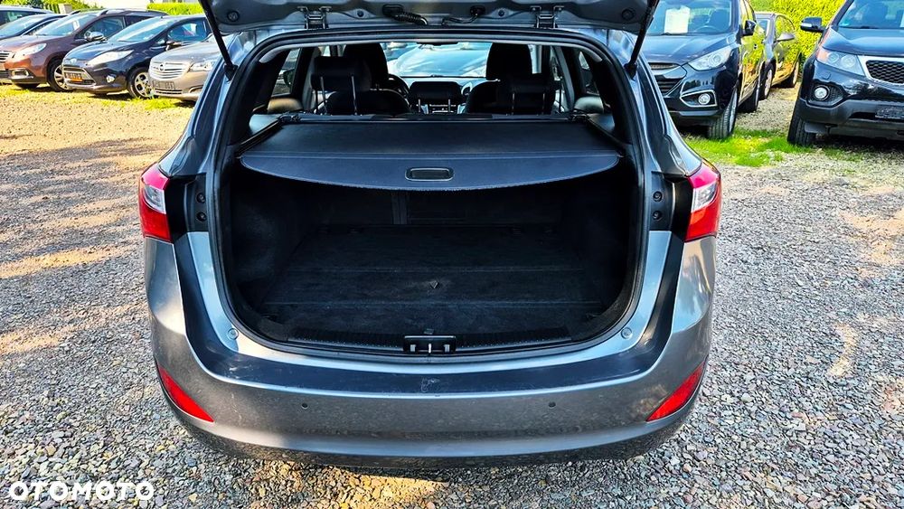 Hyundai i30 1.6 GDI Premium - 33