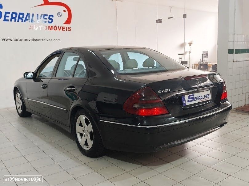 Mercedes-Benz E 220 CDi Avantgarde Aut. - 5